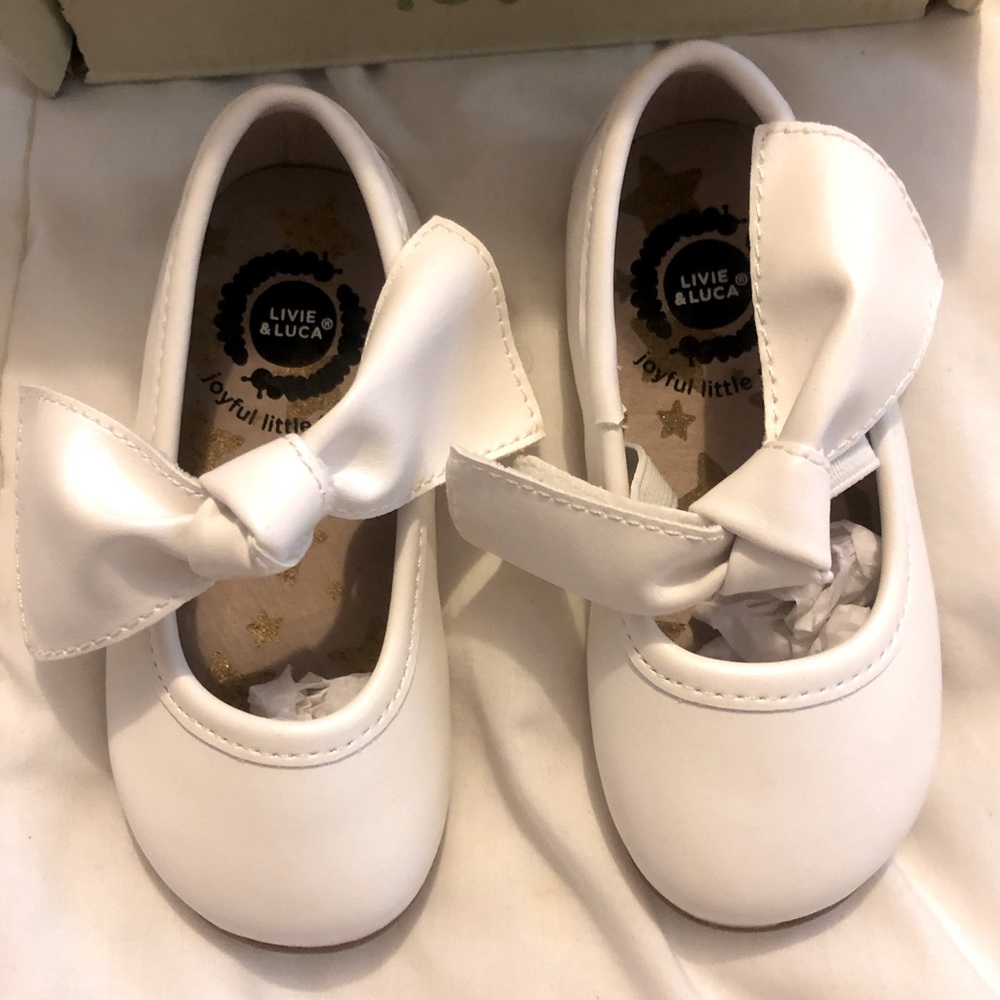 Livie and Luca toddler dress shoes size 5